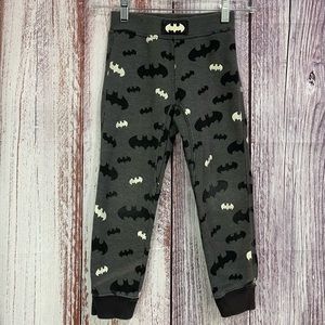 H&M Youth Black & Grey Batman Logo Jogger Pants Youth Size 4-5  #5040